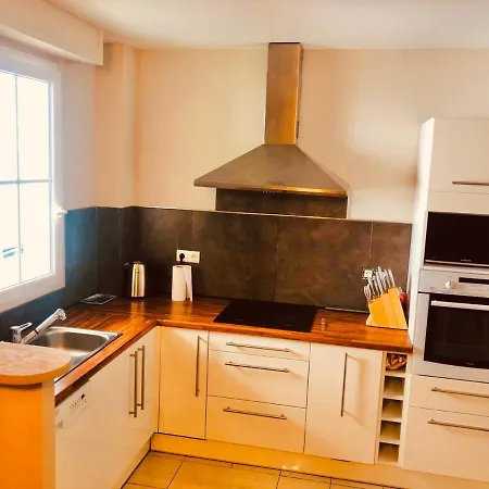 Apartment Center Cute Flat With Sea View One Bedroom *
