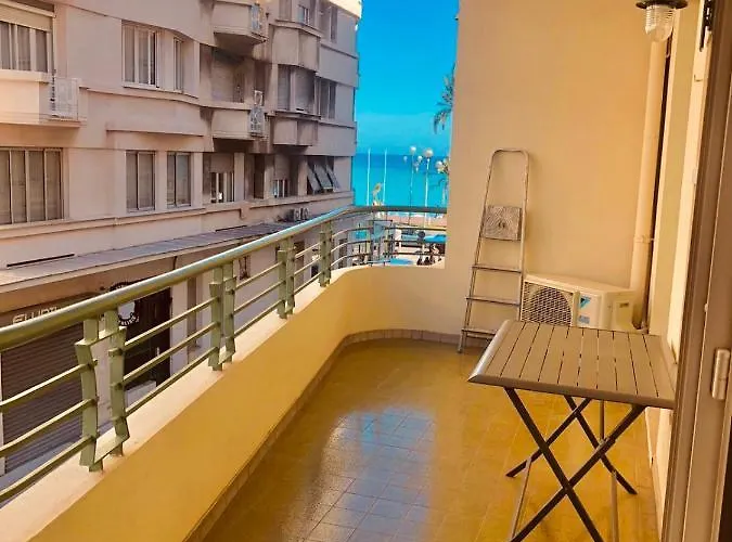 Center Cute Flat With Sea View One Bedroom
